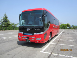 新しいバス納車なりました